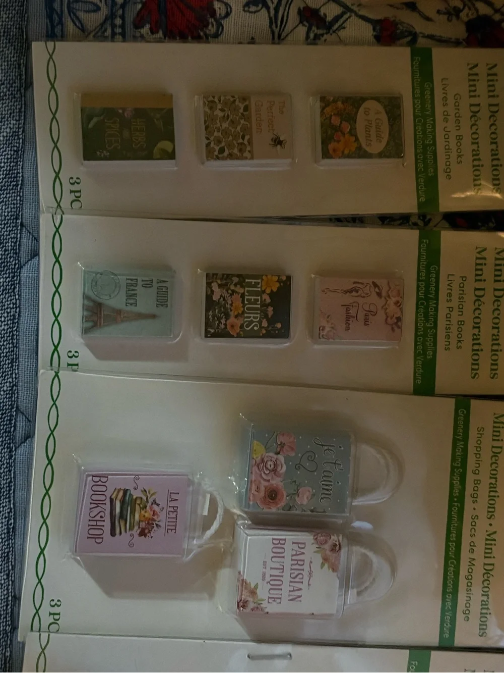 Miniature Ashland by Michaels lot - Picture 6 of 10